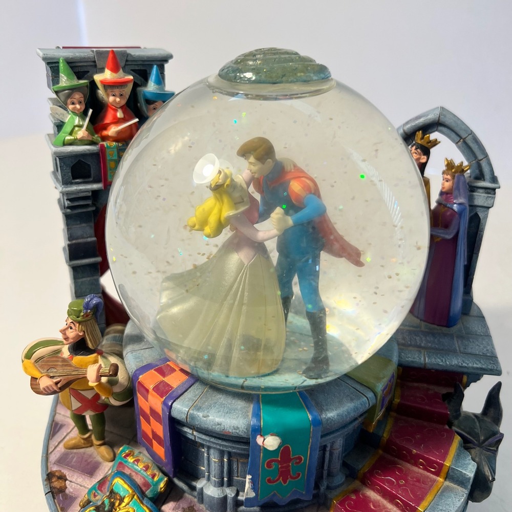 Disney Sleeping Beauty Snow Globe Aurora Prince Phillip Once Upon A Dream Music